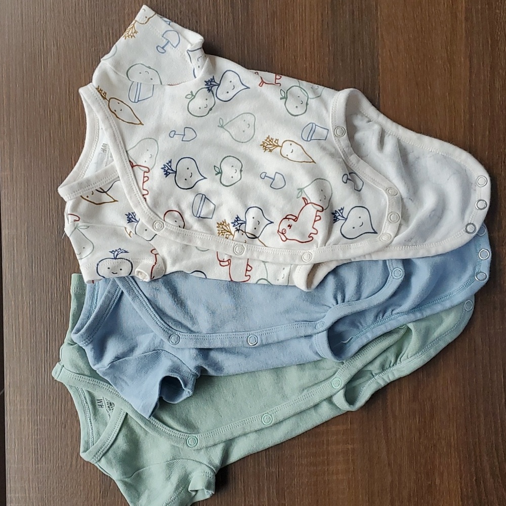 Lot of 3 kimono style onesies